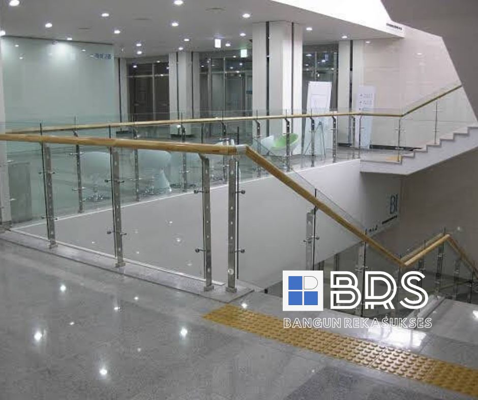 Railing Kaca Terbaik