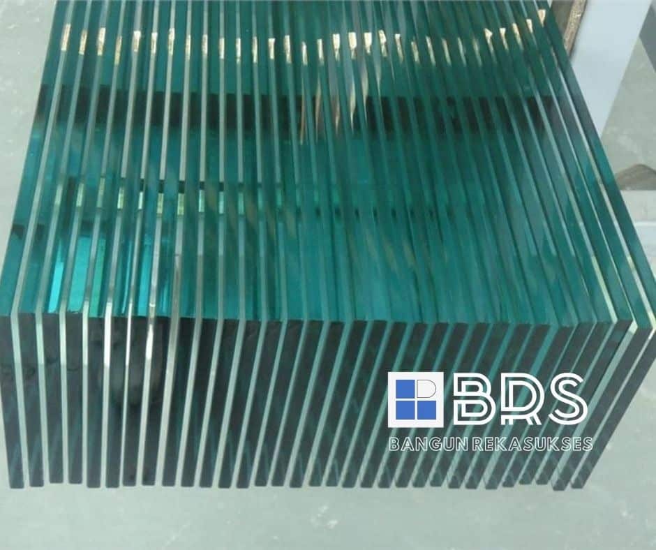 Pilihan Jenis Kaca Carport